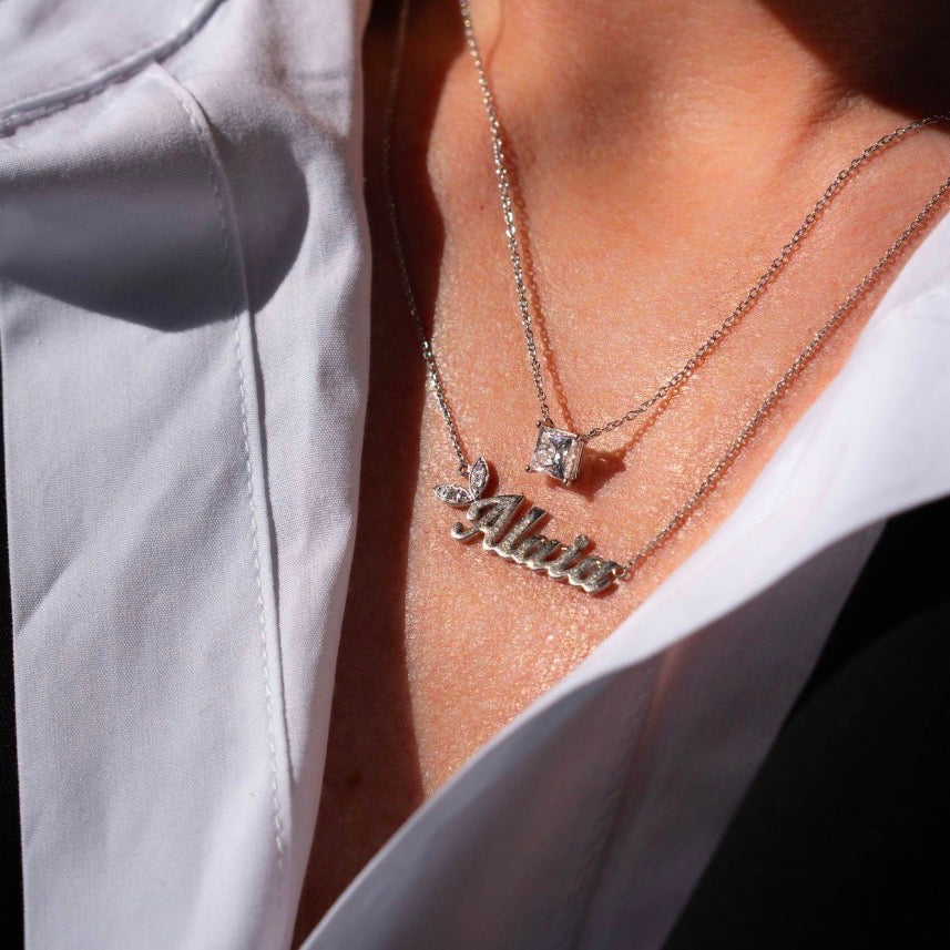 Winged Diamond Name Necklace - 18ct Gold