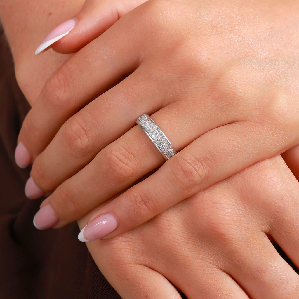 Brilliant Cut Triple Row Diamond Pavé Set Band