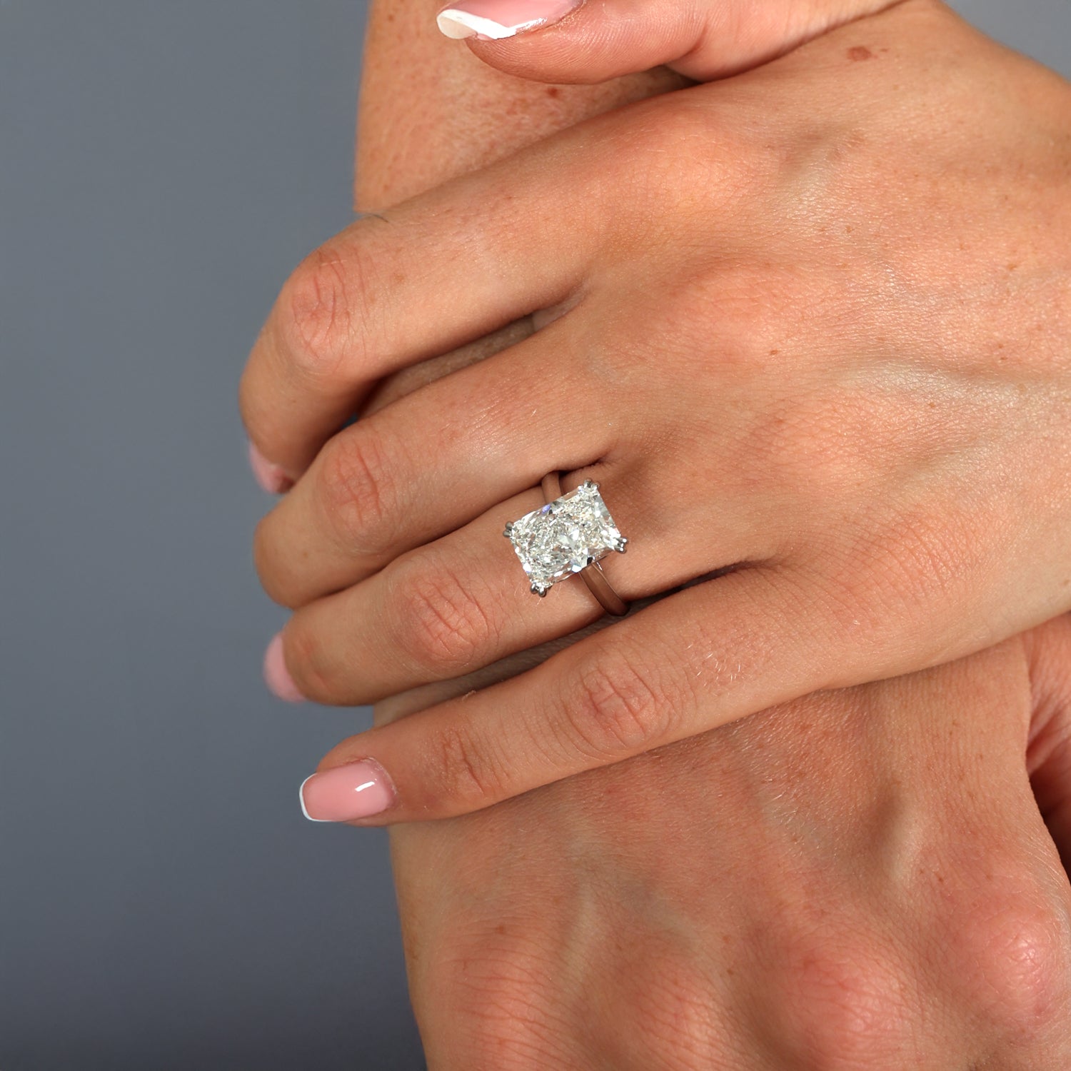 5.03ct Radiant Cut Lab Grown Diamond Ring - 18ct Yellow Gold